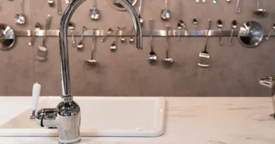 kitchen faucet replacement